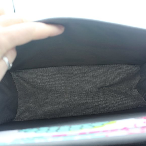 New thirty one double duty caddy in Bubble Bloom print, easy clean nylon - Picture 8 of 11